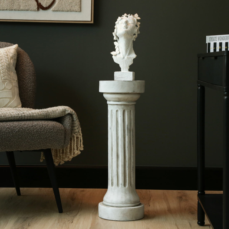 CIMC is the Wholesale furniture brand in Leister UK. They also offer wholesale Vases and Ginger Jars. Shop from us and get a free delivery